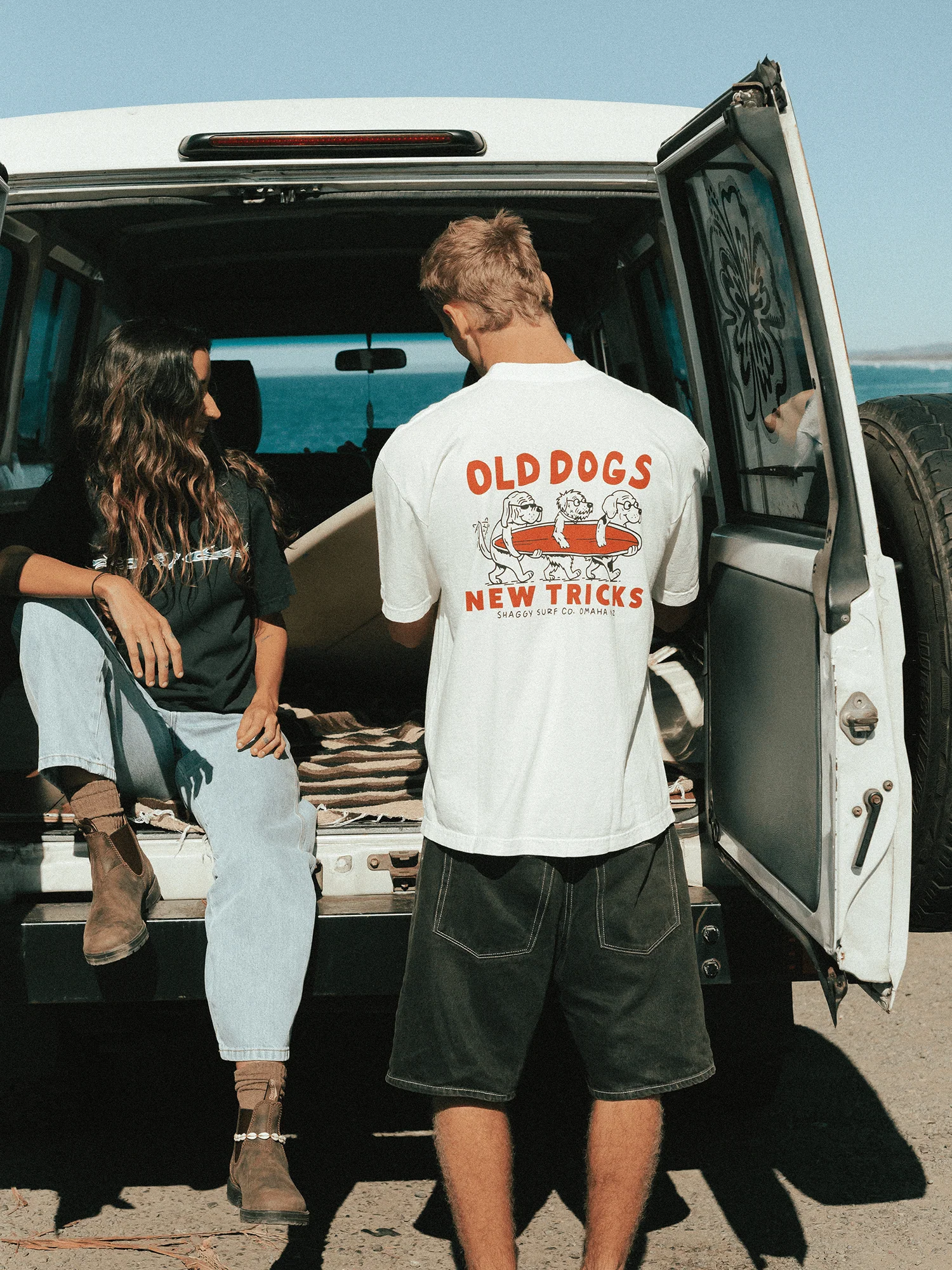 OLD DOGS T-SHIRT - Image 3