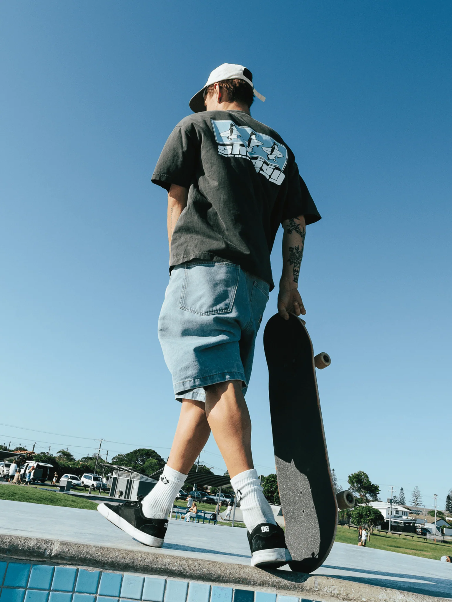 SURFS UP T-SHIRT - Image 3